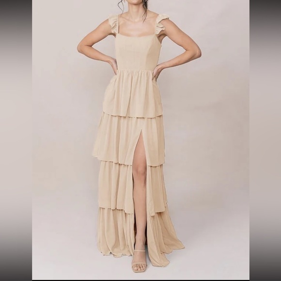 Revelry Dresses & Skirts - Revelry Bridesmaid Dress Poppy Chiffon in Champagne